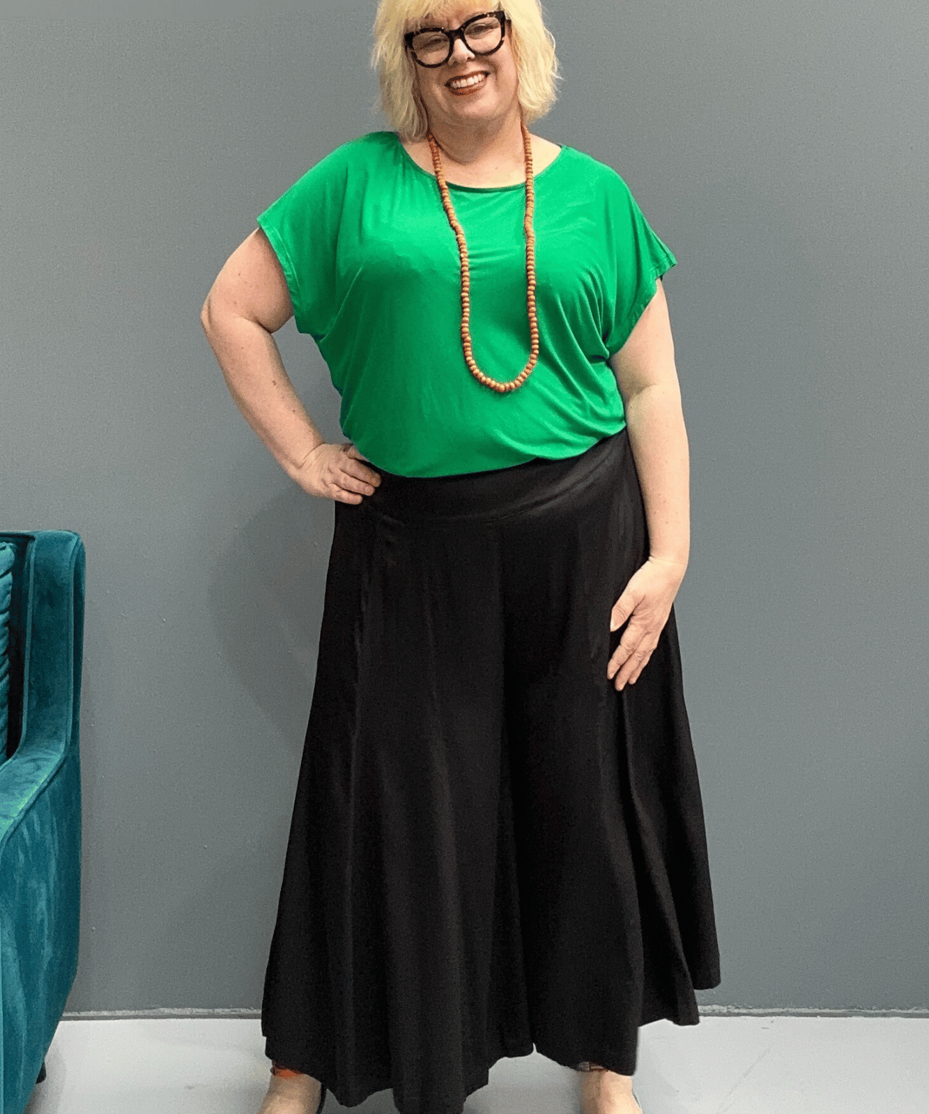 Trendy plus size culottes designed for all body shapes, offering comfort and style.