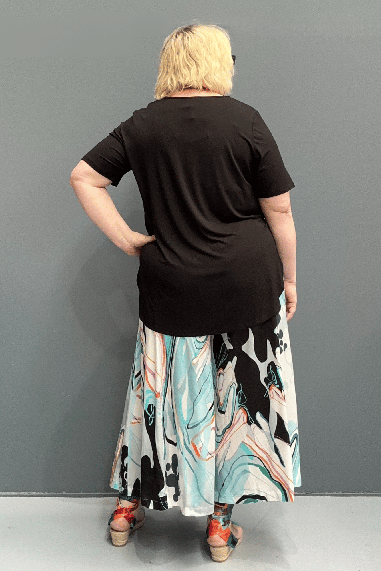 Comfy plus size culottes that elevate confidence and style for all body shapes.