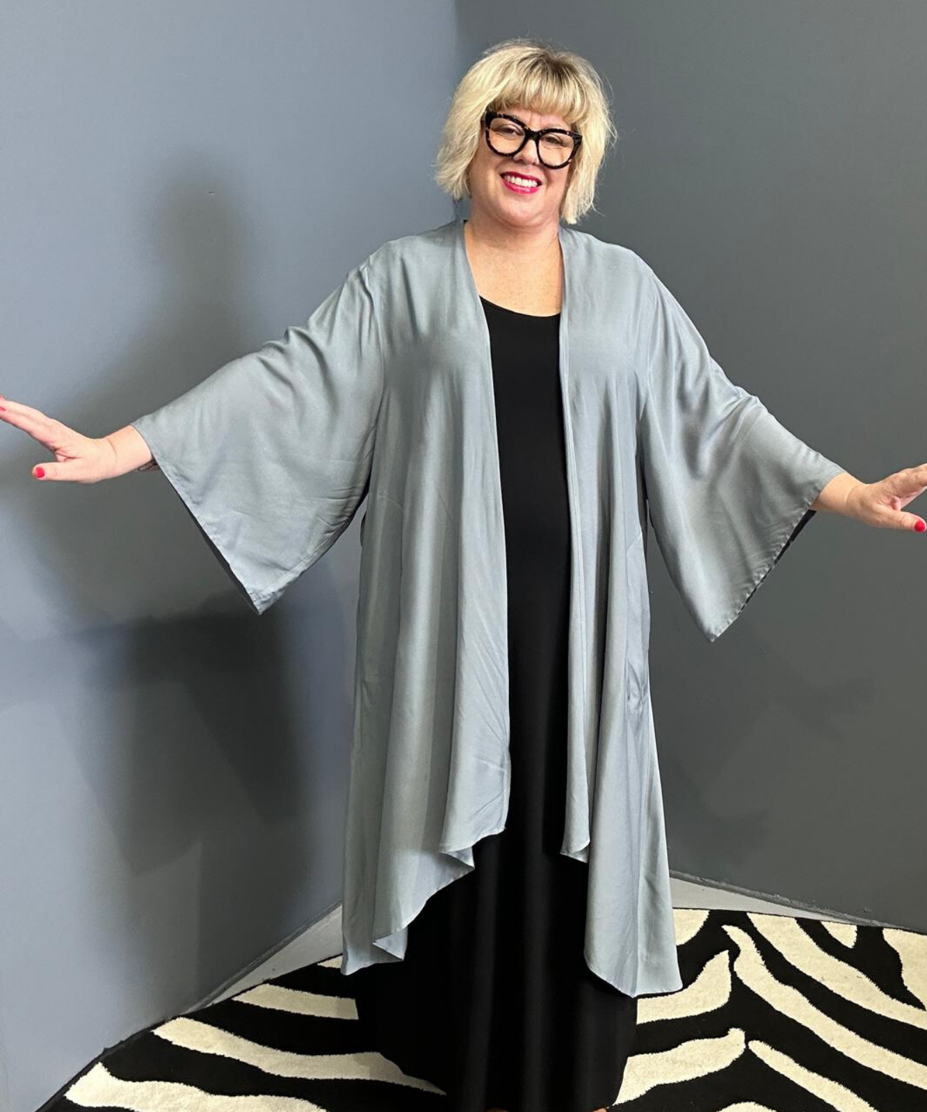 Flowy kimono duster in a calming sage hue.