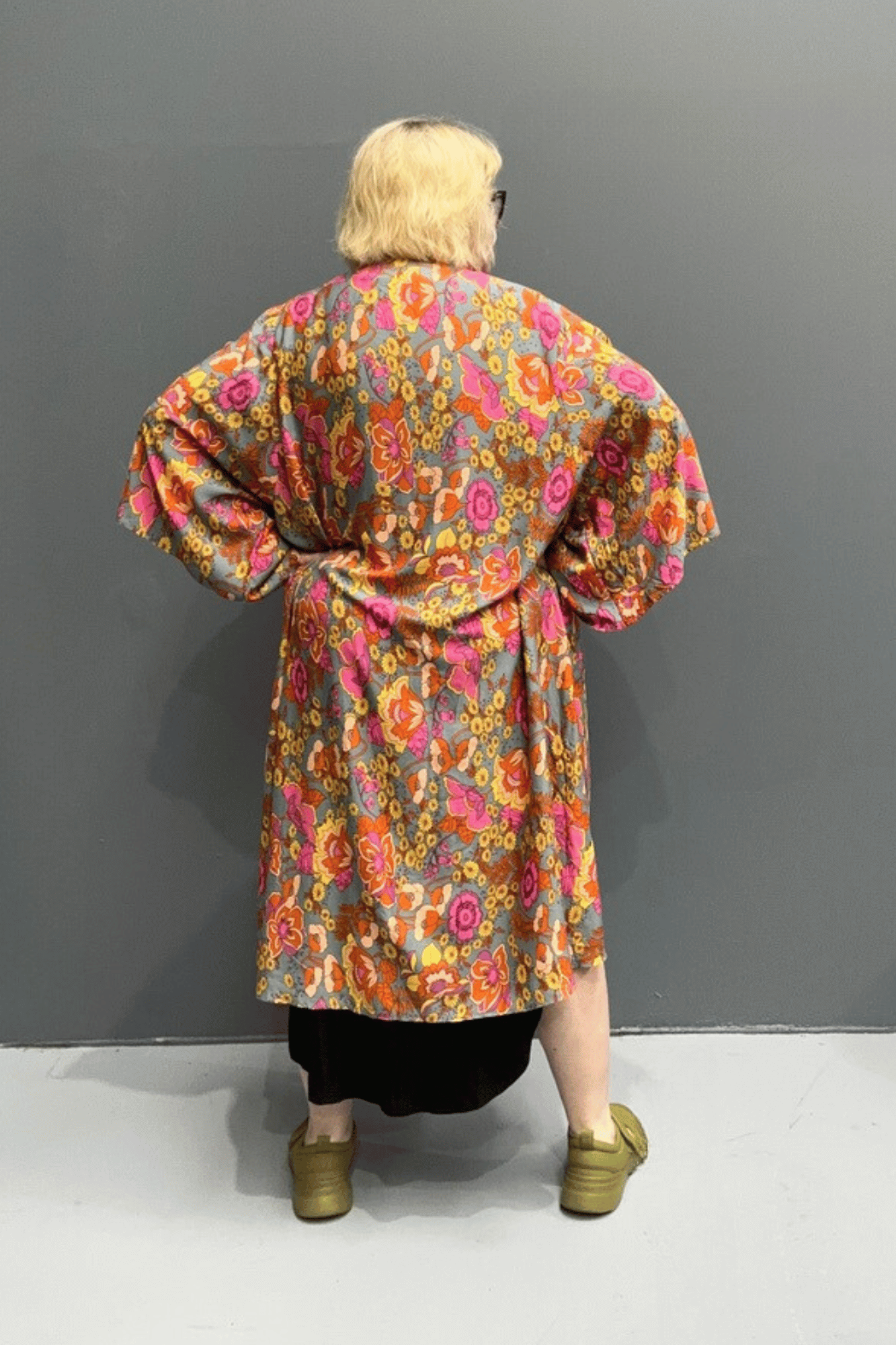 Flowy kimono duster with a soft Sage Garden print.