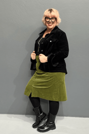 'AVA’ is a soft, stretchy plus-size jacket