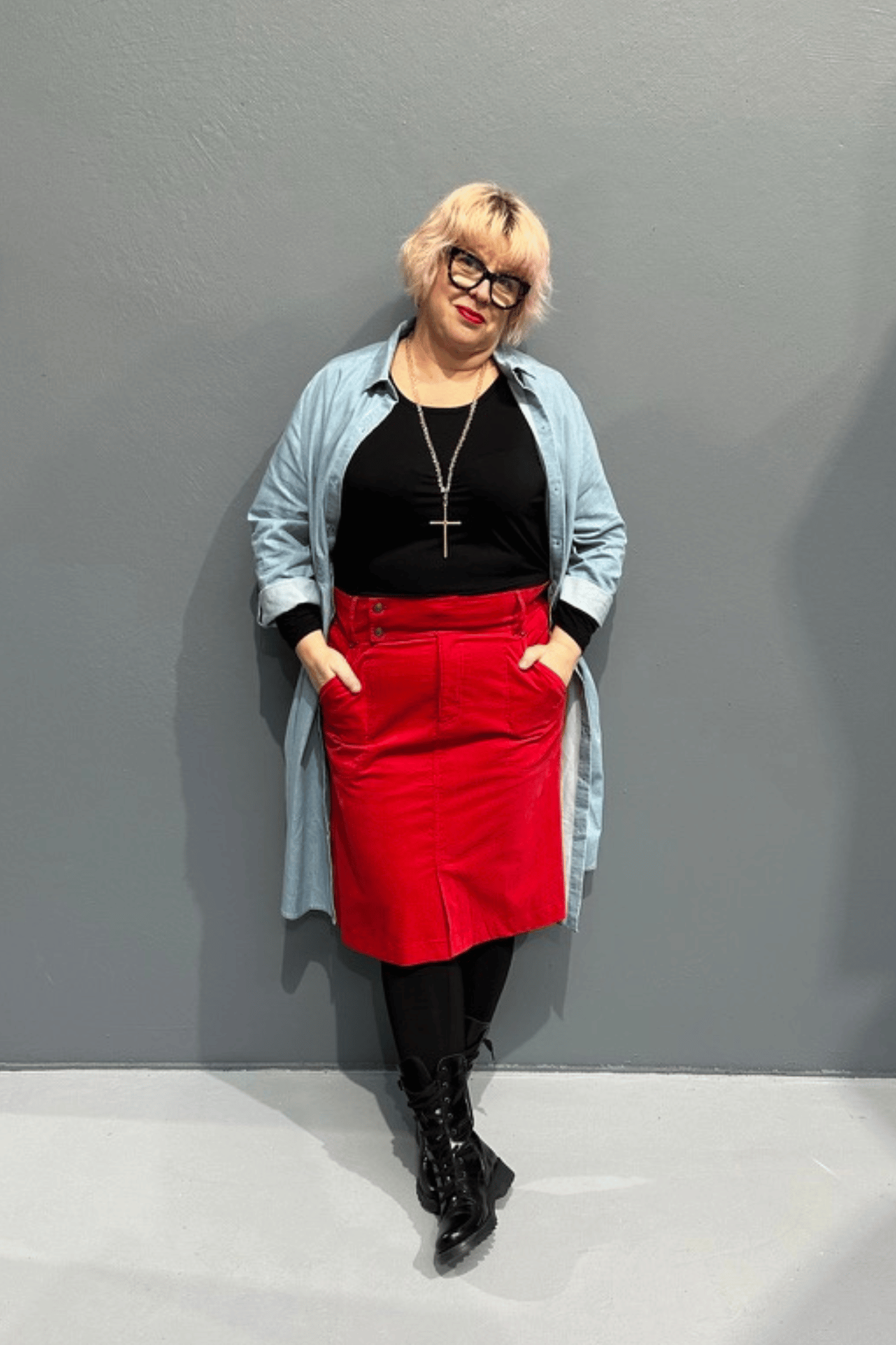 ‘Grace’ cord skirts with a high waist, providing comfort for plus-size women, perfect for winter or warmer weather outfits.