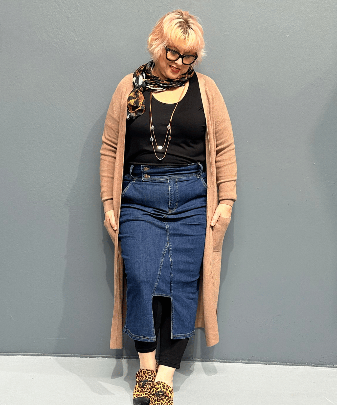 Lightweight, soft, breathable longline cardigan over jeans, perfect for plus size women’s clothing.