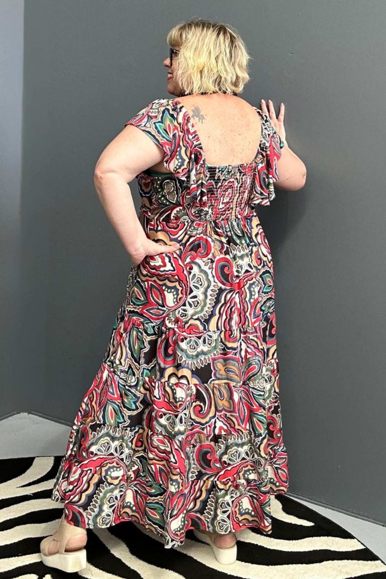 Thea maxi plus size dress print, red, black, green, cream
