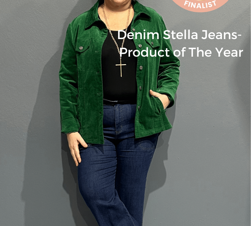 70s-inspired plus size high-waisted flared 'Stella' jeans.