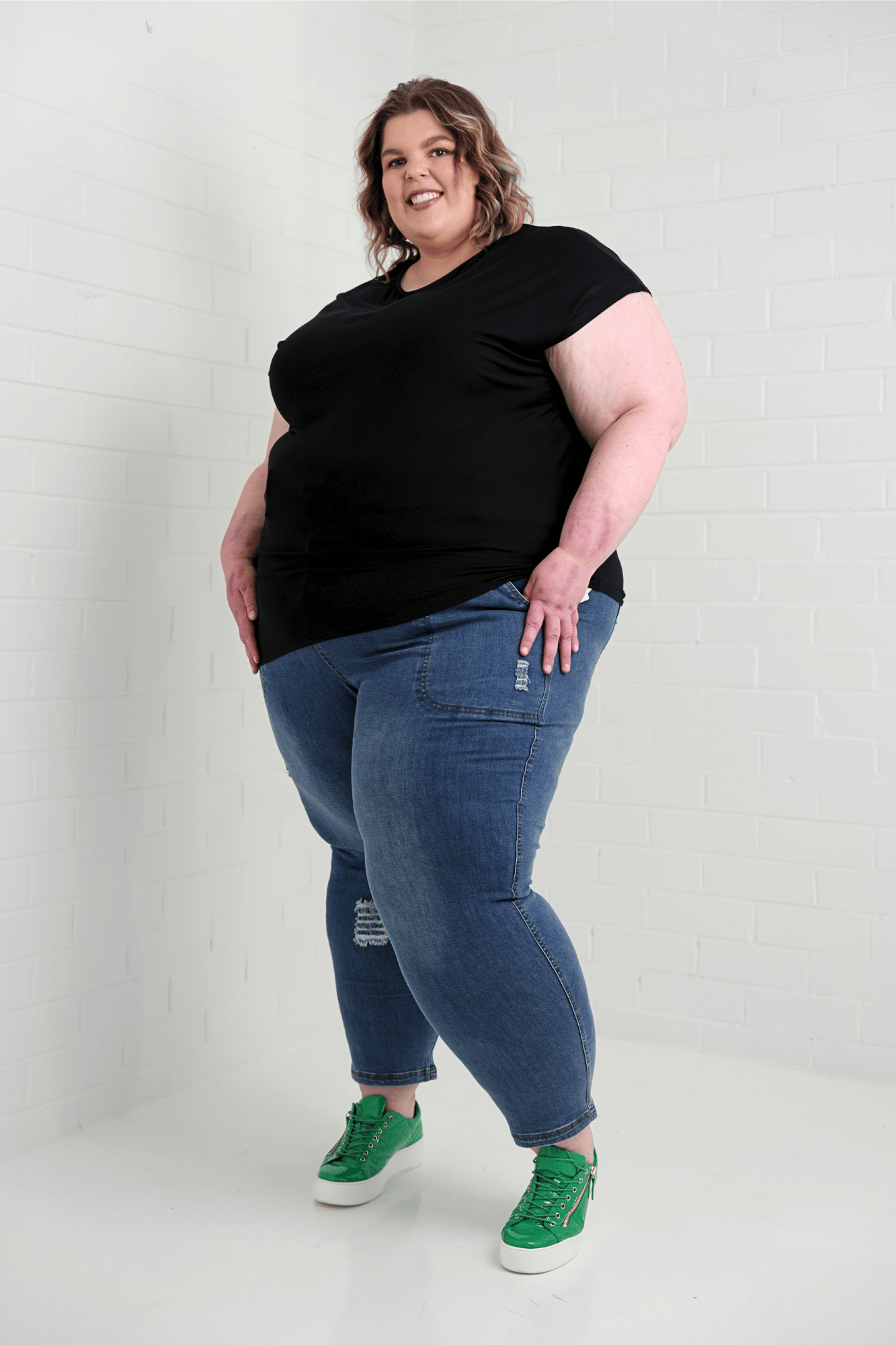 Slim leg 'STELLA' Stretch Jean - Distressed DENIM