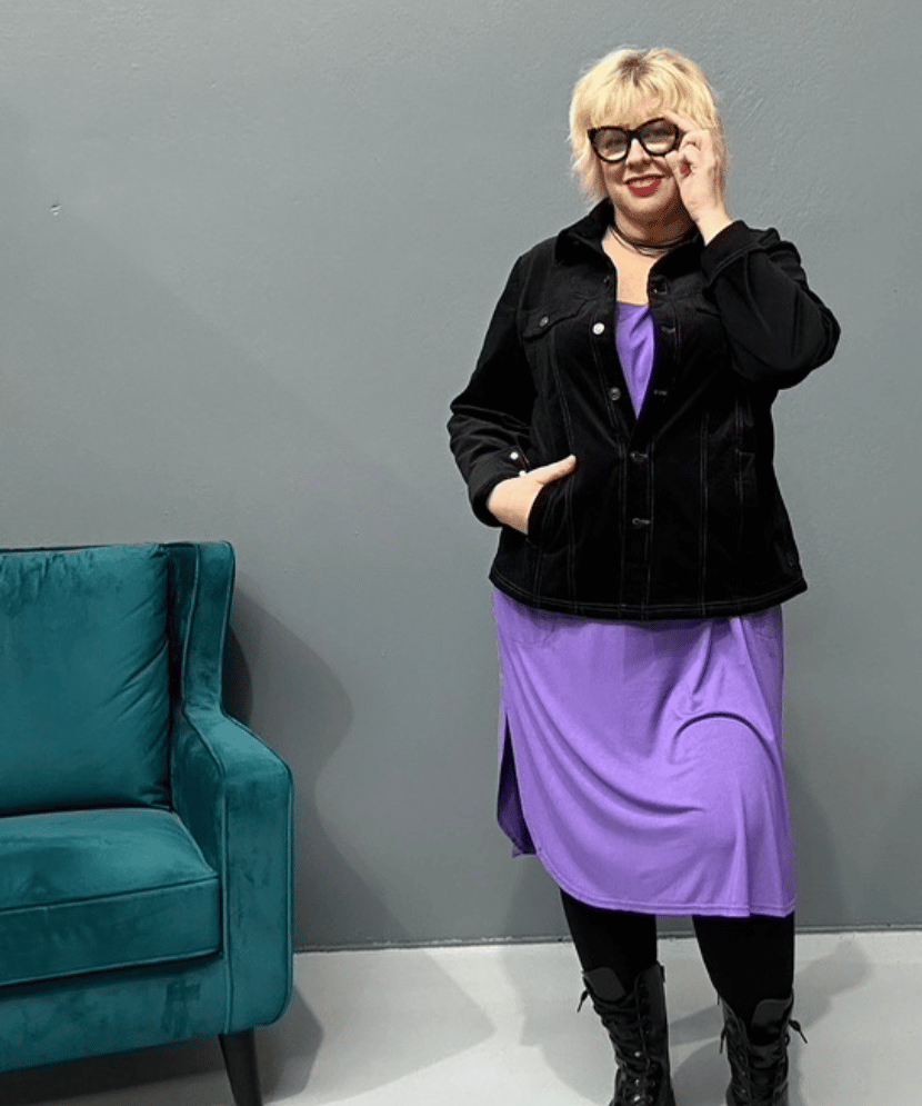 Plus size 'Alana' T-Shirt dress in purple, featuring short sleeves and lightweight material for comfort and versatility, perfect for pairing with an 'AVA' jacket or kimonos.