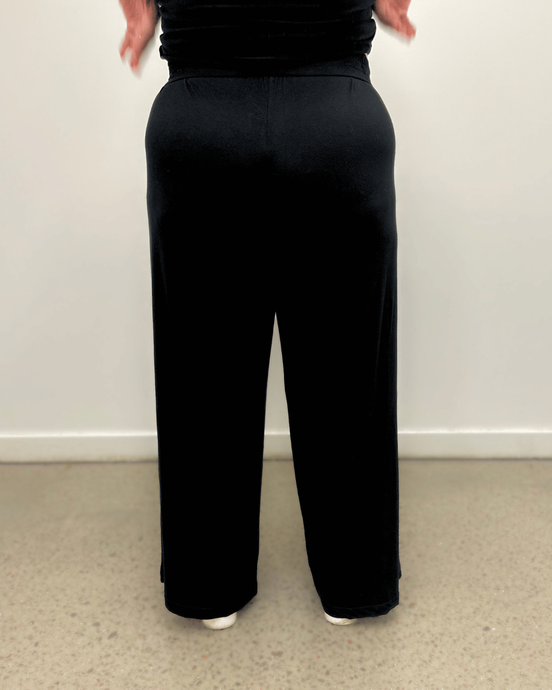  Plus size 'BRAVE' lounge pants paired with the 'CRYSTAL' tee, perfect for comfort and style at home or movie night - Black.