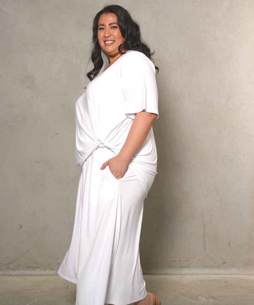 8 length, super soft and breathable, perfect for summer and winter styling.