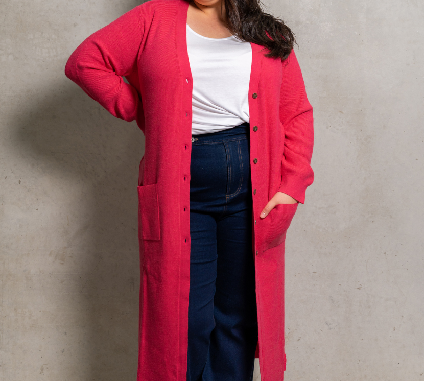 Lightweight longline cardigan with a high side split, ideal for layering over jeans and cords, perfect for trendy plus size fashion.