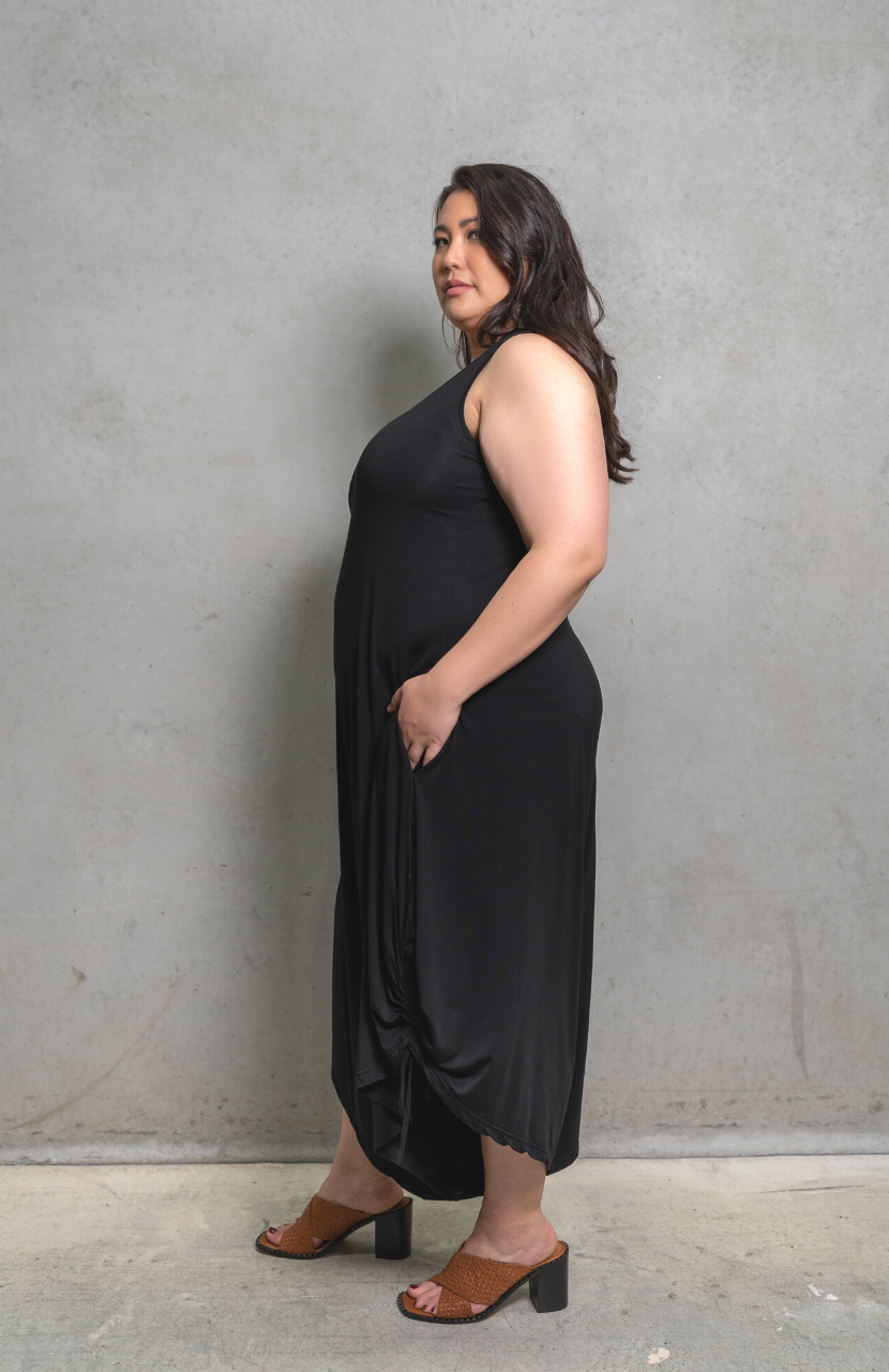Plus size versatile jumpsuit for women, suitable for all seasons, easy to style for various occasions.